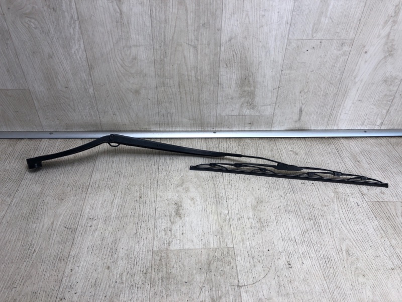 Поводок стеклоочистителя передний правый SORENTO XM 09-14 2012 XM 2.4 G4KJ