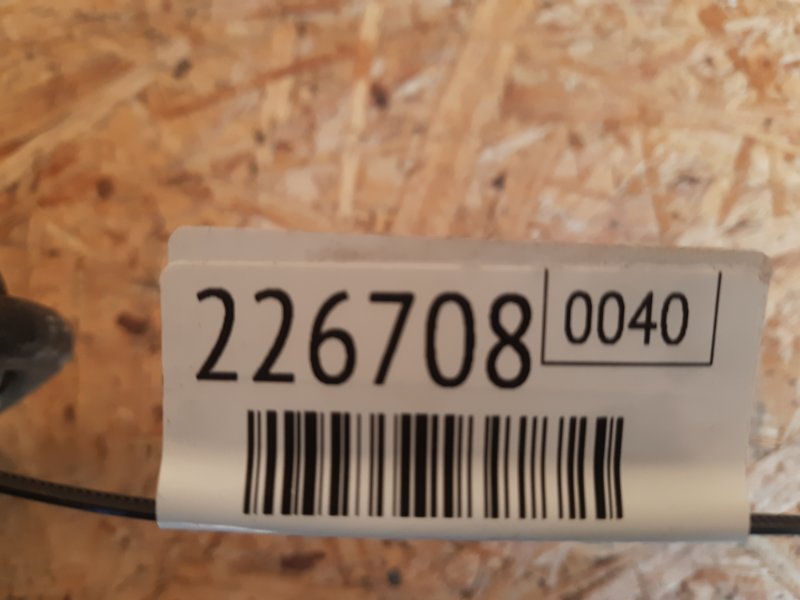 Трос стояночного тормоза задний правый CAMRY 30 02-06 2002 Седан 3.0 1MZFE Трос стояночного тормоза задний правый CAMRY 30 02-06 2002 Седан 3.0 1MZFE