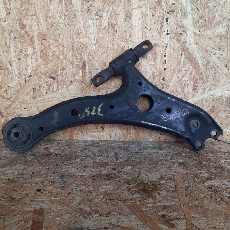 Рычаг передней подвески нижний левый TOYOTA CAMRY 40 06-11 2009 Седан 2.4 2AZFXE 48069-06150 Б/У