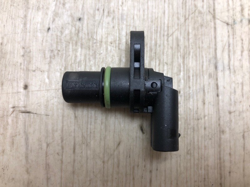 Датчик положения распредвала VOLKSWAGEN JETTA USA 18- 2018 JEM 1.4 DGXA 04C 907 601 A Б/У