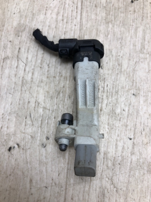 Датчик положения коленвала VOLKSWAGEN JETTA USA 18- JEM 1.4 DGXA