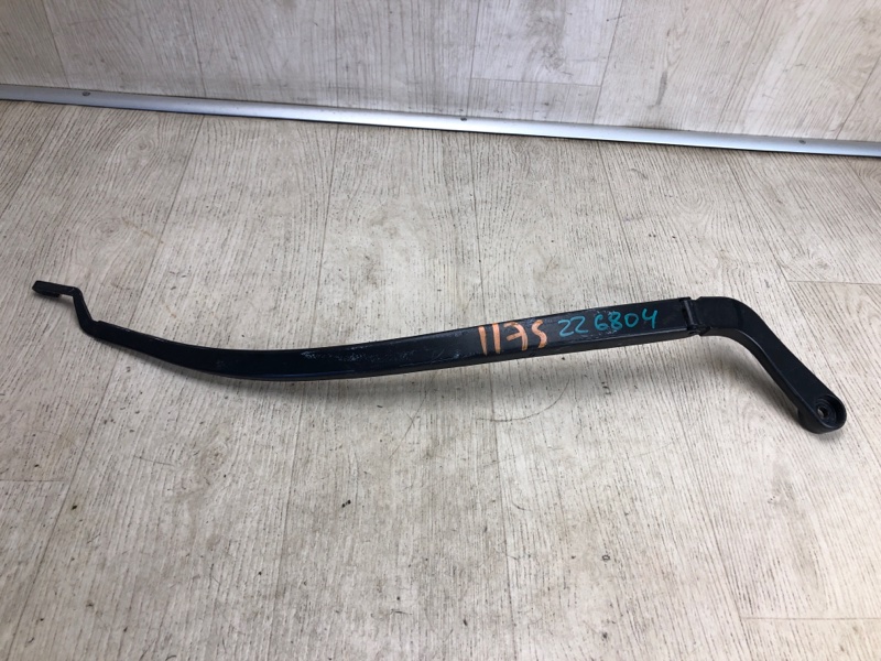 Поводок стеклоочистителя передний правый JEEP CHEROKEE 14- 2017 KL 2.4 ED6 68197137AB Б/У