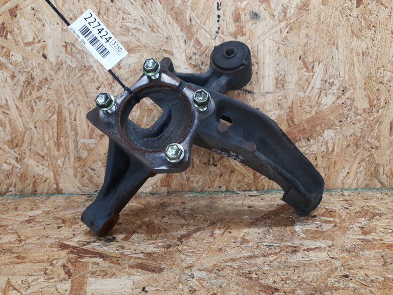 Цапфа задняя правая TOYOTA CAMRY 40 06-11 2009 Седан 2.4 2AZFXE 42304-06100 Б/У