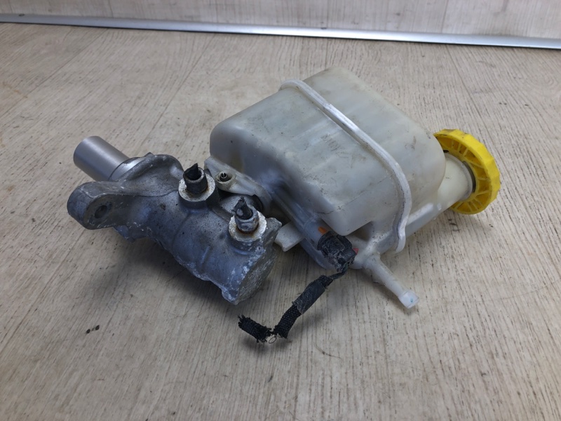 Главный тормозной цилиндр CHEROKEE 14- 2017 KL 2.4 ED6 Главный тормозной цилиндр CHEROKEE 14- 2017 KL 2.4 ED6