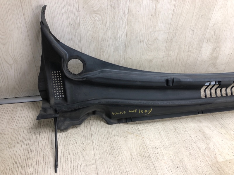 Пластик под лобовое стекло / Жабо FUSION 14- 2014 CD4 C25HDEX