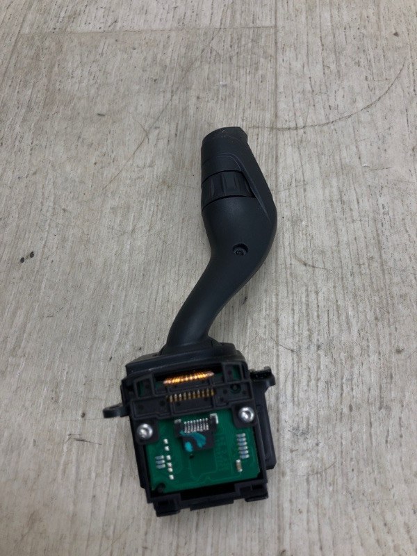 Подрулевой переключатель правый FUSION 14- 2014 CD4 C25HDEX Подрулевой переключатель правый FUSION 14- 2014 CD4 C25HDEX