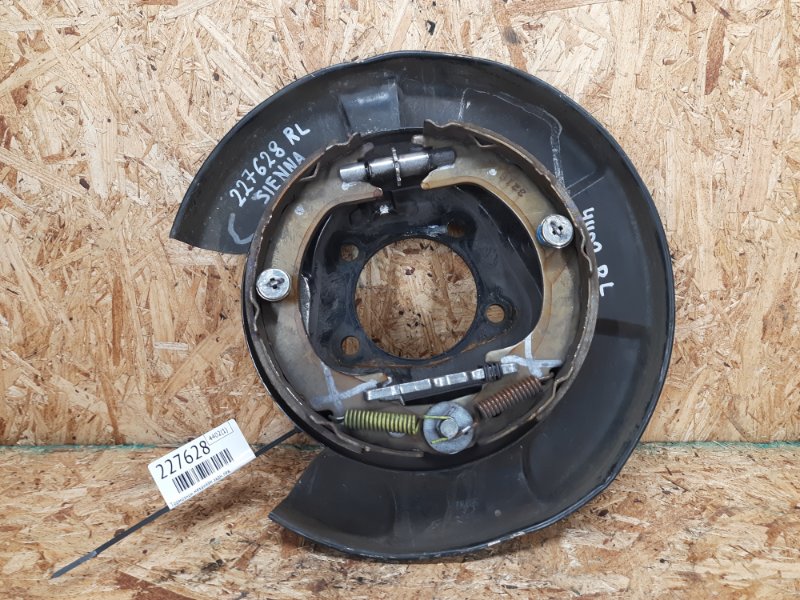 Запчасть тормозной механизм задний левый TOYOTA SIENNA 11-16 2015 Минивэн 3.5 2GR-FE 46504-08020 Б/У Тормозной механизм задний левый TOYOTA SIENNA 11-16 2015 Минивэн 3.5 2GR-FE 46504-08020 Б/У