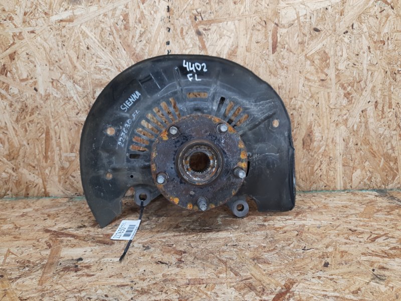 Кулак поворотный передний левый SIENNA 11-16 2015 Минивэн 3.5 2GR-FE Кулак поворотный передний левый SIENNA 11-16 2015 Минивэн 3.5 2GR-FE