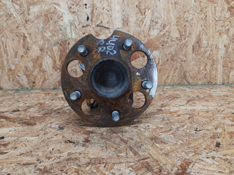 Ступица задняя TOYOTA SIENNA 11-16 2015 Минивэн 3.5 2GR-FE 42450-08030 Б/У