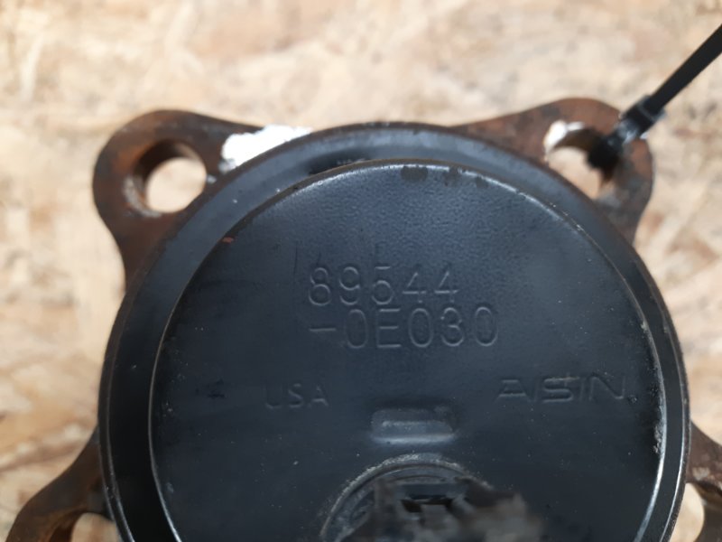 Ступица задняя SIENNA 11-16 2015 Минивэн 3.5 2GR-FE