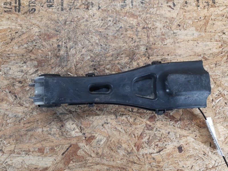 Рычаг задней подвески поперечный нижний INFINITI QX30 16-20 Внедорожник 2.0 20PET