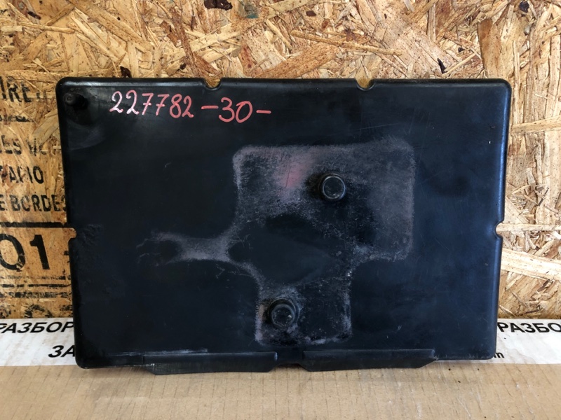 Полка аккумулятора CAMRY 30 02-06 2002 Седан 3.0 1MZFE