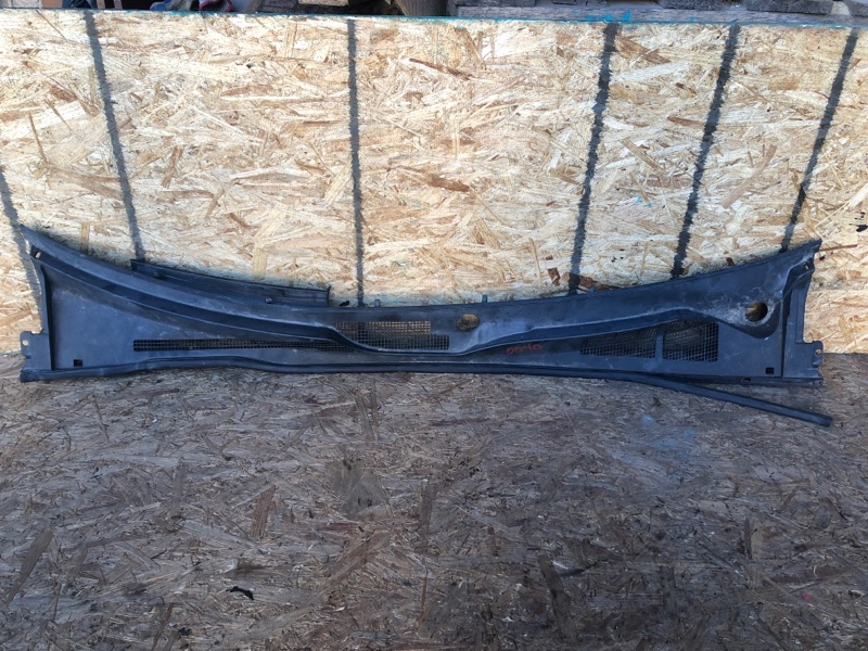 Пластик под лобовое стекло / Жабо TOYOTA CAMRY 30 02-06 2002 Седан 3.0 1MZFE 55708-06030 Б/У