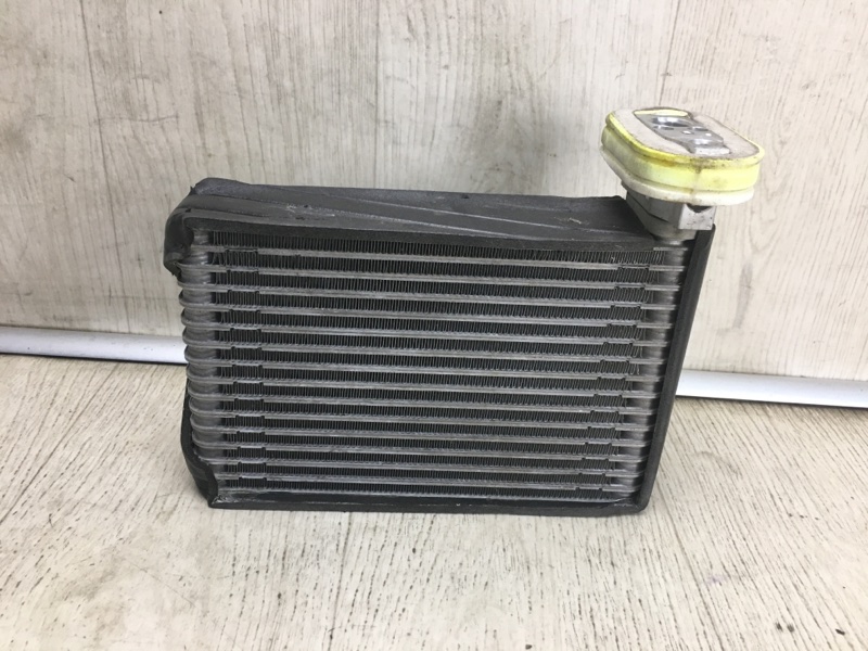 Испаритель кондиционера NISSAN PATHFINDER R52 12-21 2016 R52 3.5 VQ35DD 27410-3KA0C Б/У