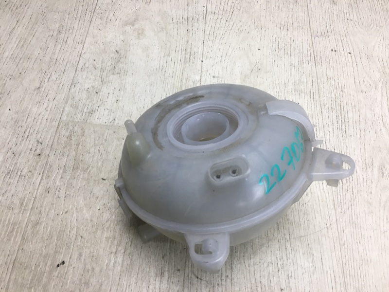 Бачок расширительный JETTA USA 18- 2018 JEM 1.4 DGXA