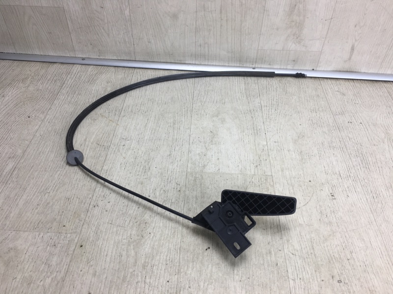 Ручка открывания капота VOLKSWAGEN JETTA USA 18- JEM 1.4 DGXA