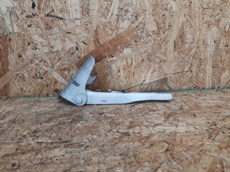 Петля капота левая MITSUBISHI GALANT 03-12 2012 Седан 2.4 4G69 5905A027 Б/У