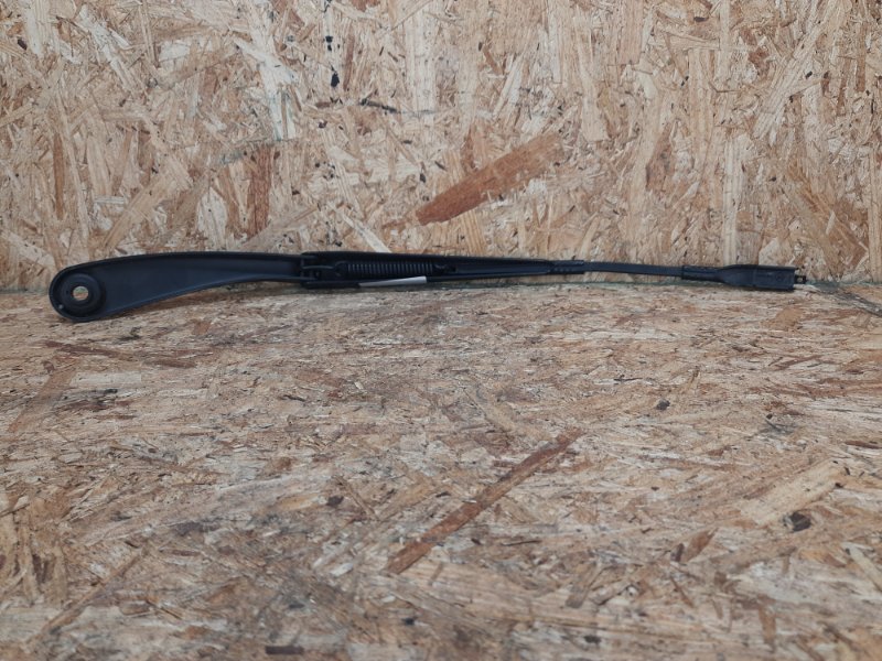 Поводок стеклоочистителя передний левый INFINITI QX30 16-20 Внедорожник 2.0 20PET