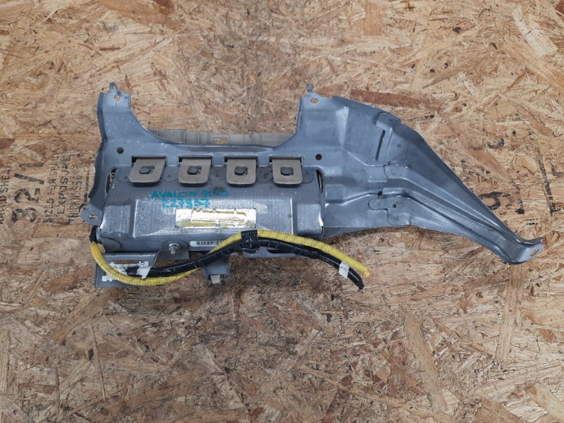 Подушка безопасности в колени передняя левая TOYOTA AVALON 05-12 Седан 3.5 2GR-FE