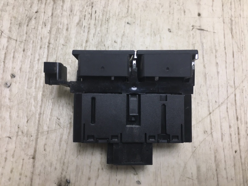 Кнопка JETTA USA 18- 2018 JEM 1.4 DGXA