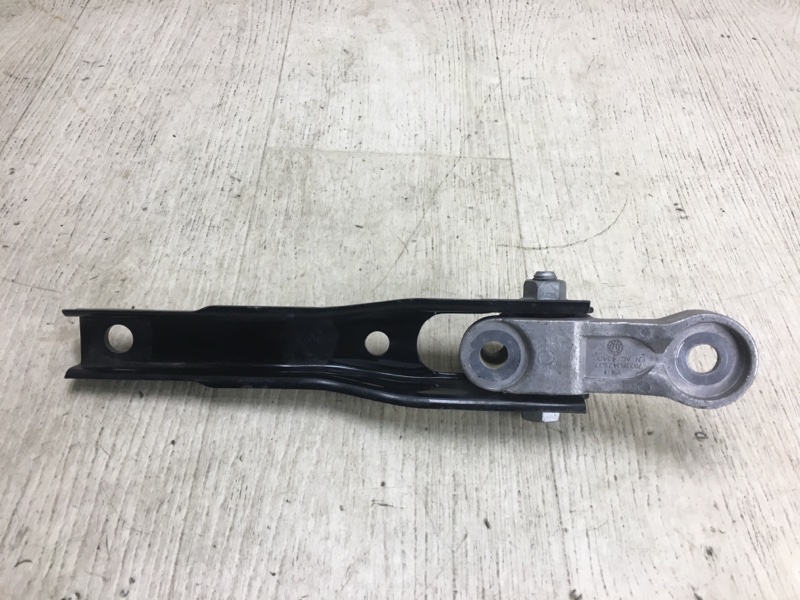 Кронштейн опоры двигателя передний VOLKSWAGEN JETTA USA 18- JEM 1.4 DGXA Кронштейн опоры двигателя передний VOLKSWAGEN JETTA USA 18- JEM 1.4 DGXA