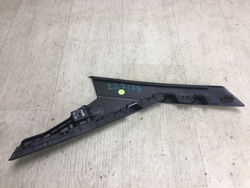 Накладка двери внутренняя задняя левая JETTA USA 18- 2018 JEM 1.4 DGXA Накладка двери внутренняя задняя левая JETTA USA 18- 2018 JEM 1.4 DGXA