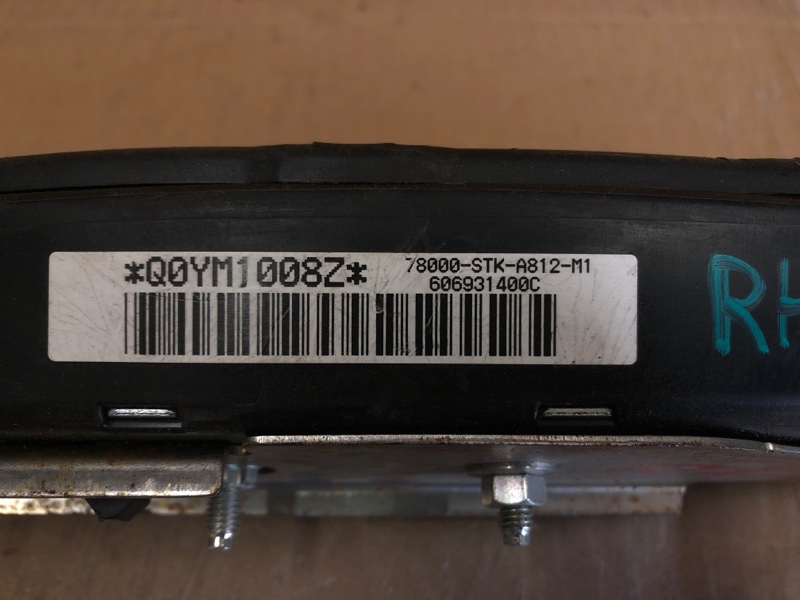 Подушка безопасности в сиденье правая RDX 06-12 2008 Внедорожник 2.3 Подушка безопасности в сиденье правая RDX 06-12 2008 Внедорожник 2.3