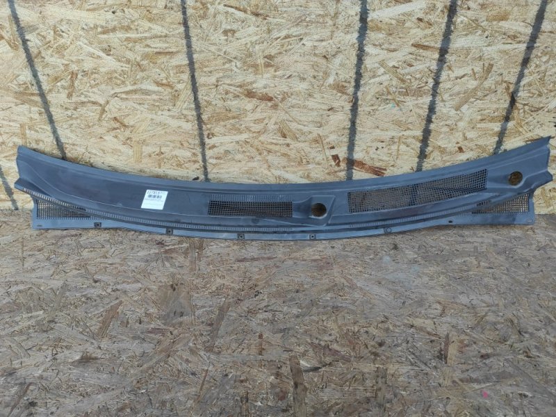 Пластик под лобовое стекло / Жабо MITSUBISHI GALANT 03-12 2012 Седан 2.4 4G69 MR598679 Б/У