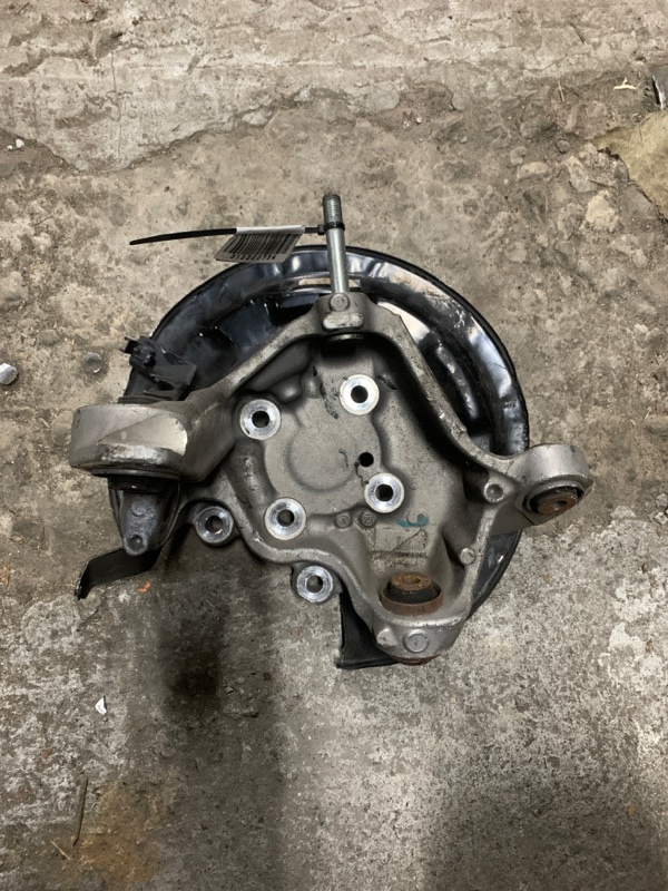 Запчасть цапфа задняя левая ACURA TLX 14-17 2015 Седан 2.4 52215-TZ3-A11 Б/У Цапфа задняя левая ACURA TLX 14-17 2015 Седан 2.4 52215-TZ3-A11 Б/У