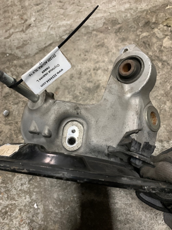 Цапфа задняя левая ACURA TLX 14-17 Седан 2.4 Цапфа задняя левая ACURA TLX 14-17 Седан 2.4