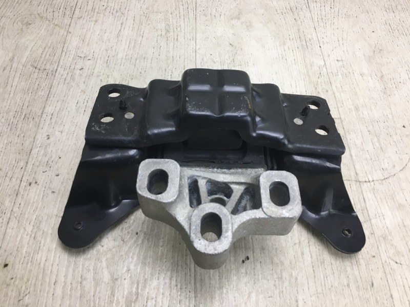 Подушка АКПП VOLKSWAGEN JETTA USA 18- JEM 1.4 DGXA