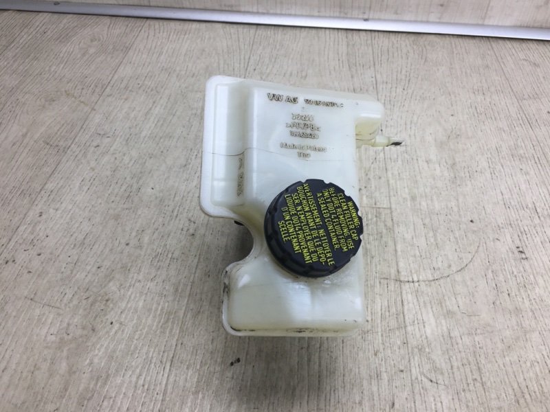 Главный тормозной цилиндр JETTA USA 18- 2018 JEM 1.4 DGXA