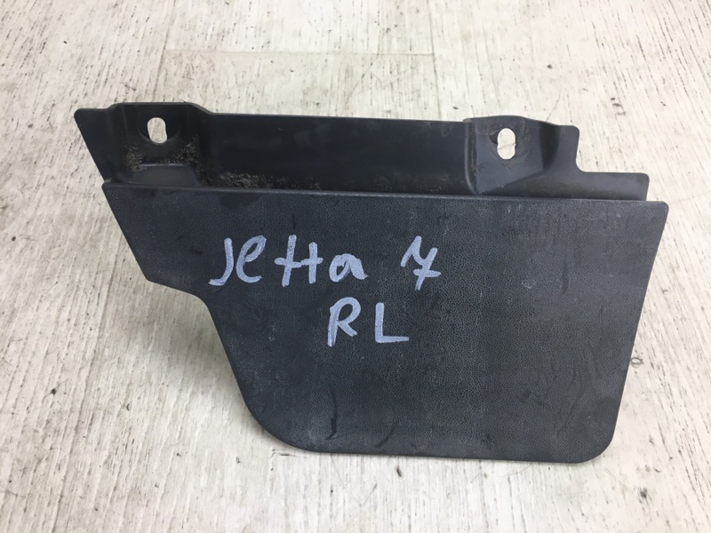 Брызговик задний левый VOLKSWAGEN JETTA USA 18- JEM 1.4 DGXA