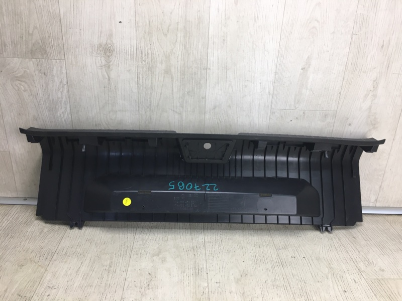 Накладка панели багажника внутренняя JETTA USA 18- 2018 JEM 1.4 DGXA