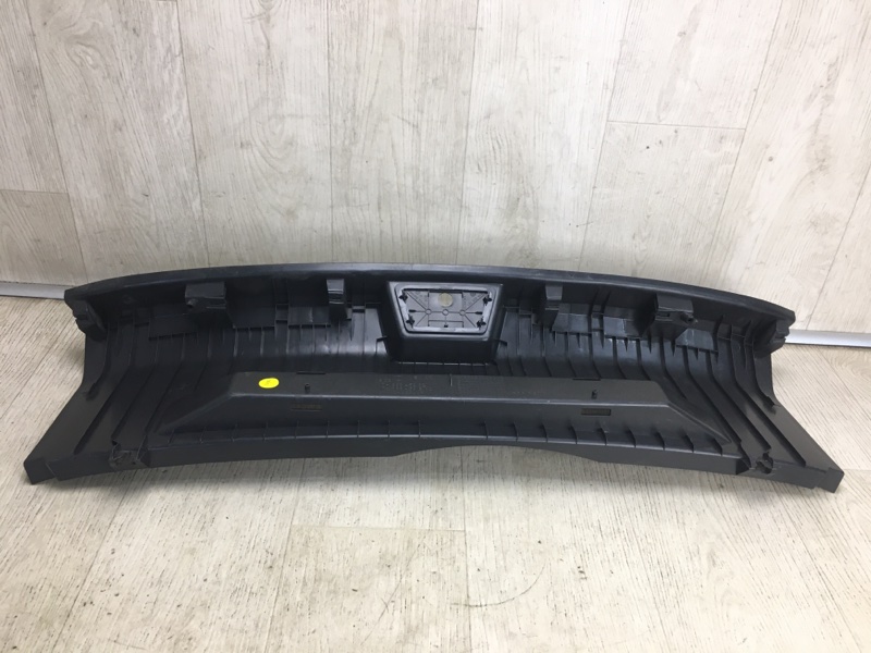 Накладка панели багажника внутренняя JETTA USA 18- 2018 JEM 1.4 DGXA