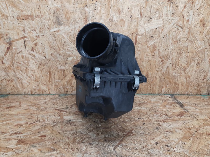 Корпус воздушного фильтра CX-9 06-16 2007 Внедорожник 3.5 Корпус воздушного фильтра CX-9 06-16 2007 Внедорожник 3.5