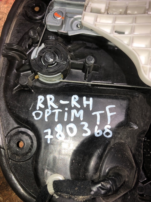 Стеклоподъемник задний правый OPTIMA TF 11-16