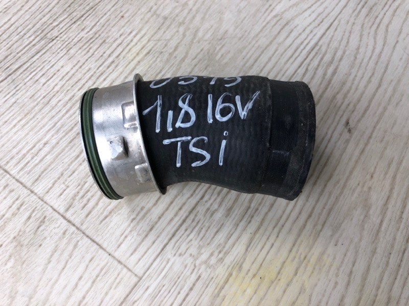 Патрубок интеркулера VOLKSWAGEN JETTA USA 10-17 2013 162 1.8 CPRA 1K0 145 828 AC Б/У