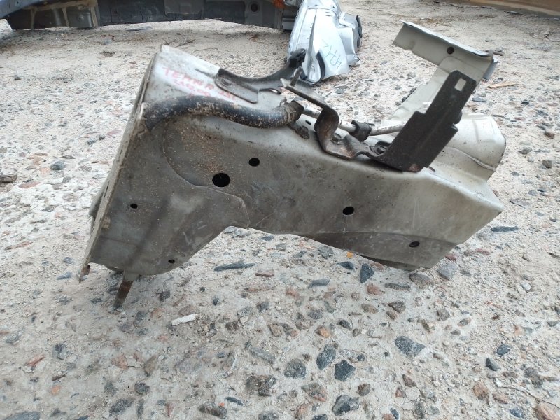 Четверть кузова передняя правый TEANA J31 03-07