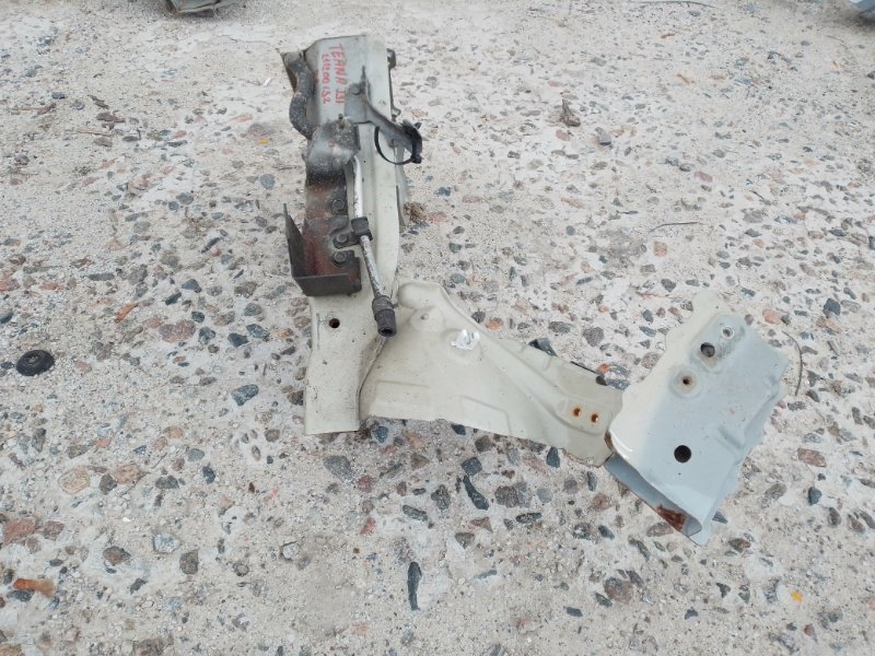 Четверть кузова передняя правый TEANA J31 03-07