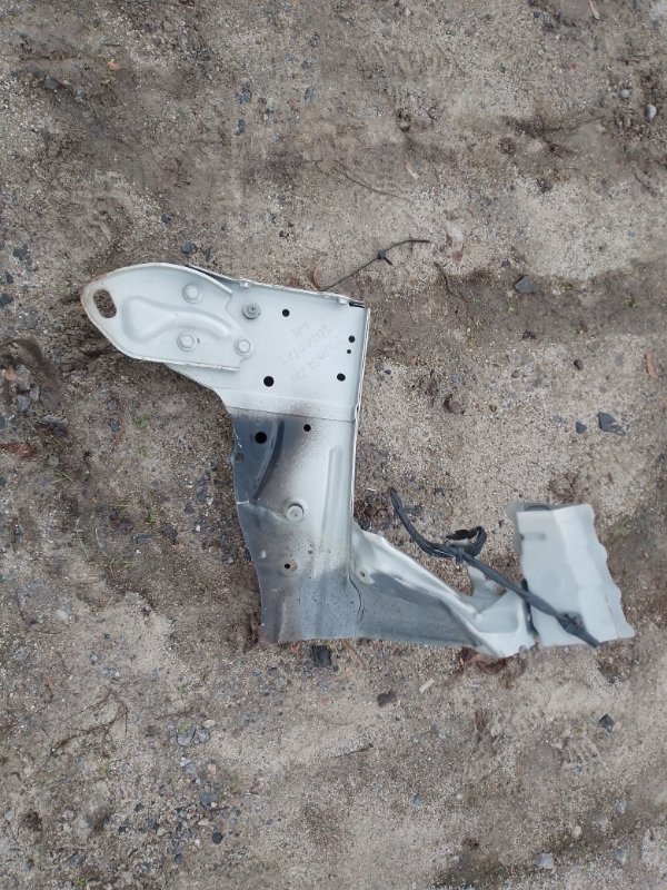 Четверть кузова передняя левый TEANA J31 03-07