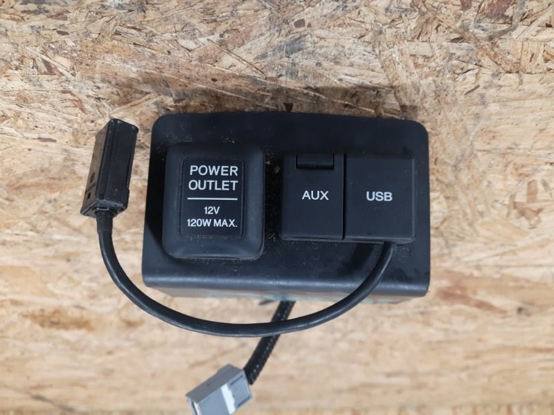 USB адаптер HONDA CROSSTOUR 09-15 2012 3.5 39114-TA0-J01 Б/У