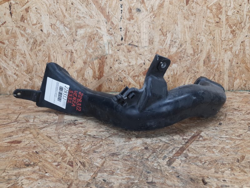 Патрубок воздушного фильтра VENZA 09-16 2015 Минивэн 3.5 2GR-FE Патрубок воздушного фильтра VENZA 09-16 2015 Минивэн 3.5 2GR-FE