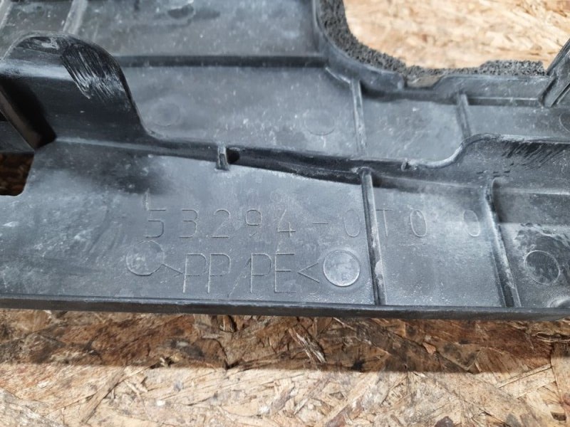 Дефлектор радиатора левый TOYOTA VENZA 09-16 Минивэн 3.5 2GR-FE Дефлектор радиатора левый TOYOTA VENZA 09-16 Минивэн 3.5 2GR-FE