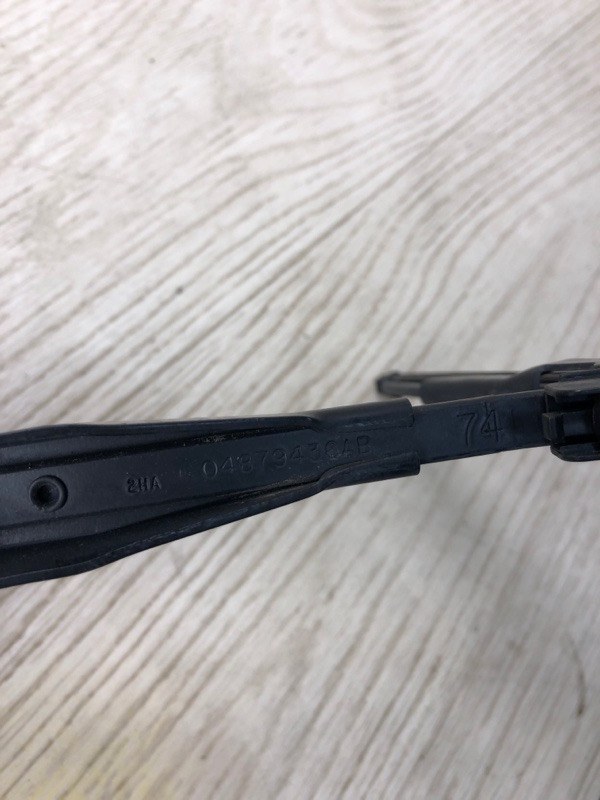 Поводок стеклоочистителя задний JEEP PATRIOT 10-17 MK74 2.4 ED3