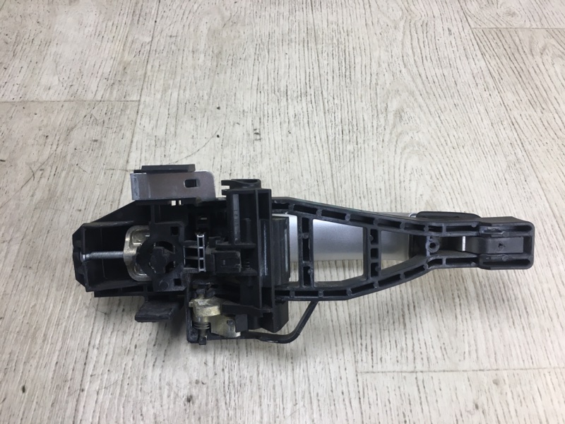 Ручка двери наружная задняя левая FOCUS 10-18 2011 BK 2.0 XQDA