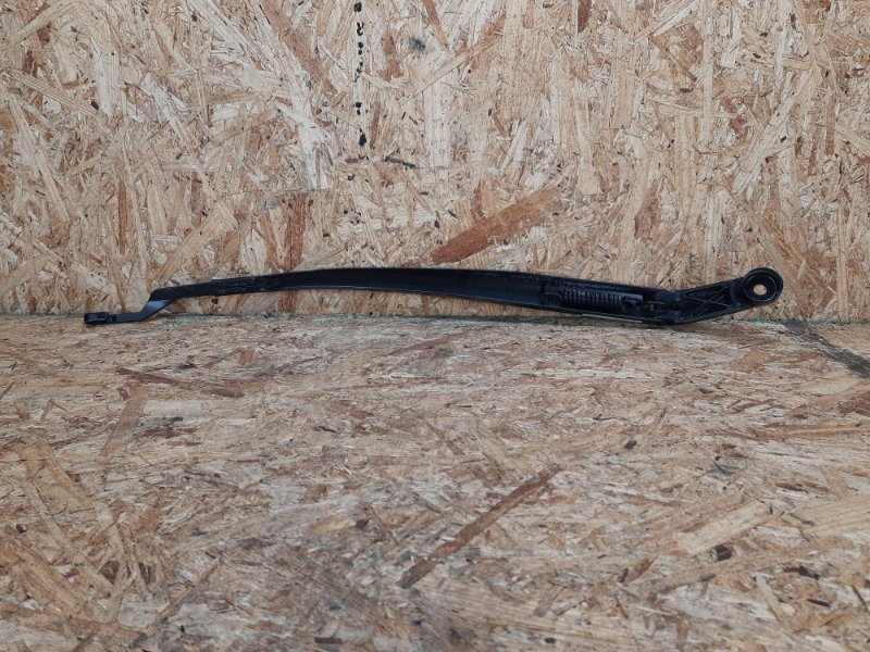 Поводок стеклоочистителя передний правый TOYOTA VENZA 09-16 Минивэн 3.5 2GR-FE Поводок стеклоочистителя передний правый TOYOTA VENZA 09-16 Минивэн 3.5 2GR-FE