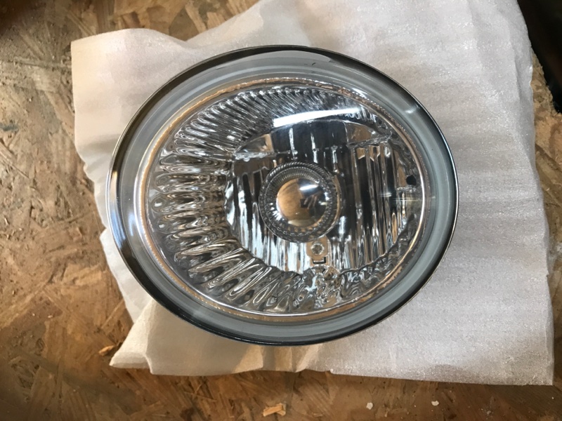 Противотуманная фара левая NISSAN MURANO Z50 02-07 26155-8J025 новая