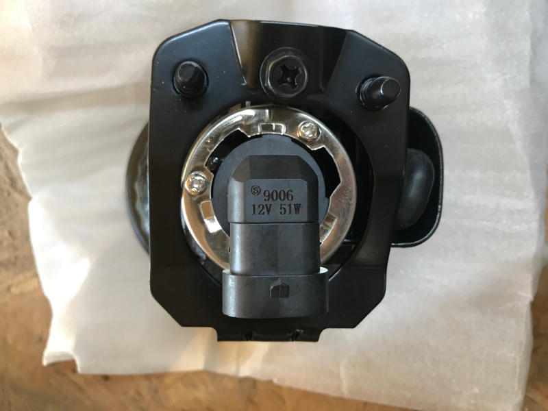 Противотуманная фара левая MURANO Z50 02-07