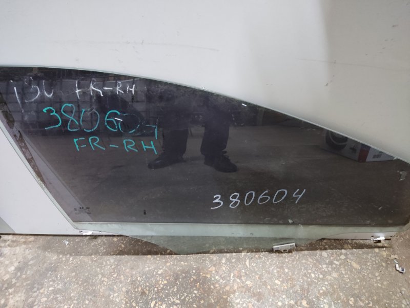 Стекло двери переднее правое HYUNDAI I30 GD 12-17 82421 A6020 Б/У